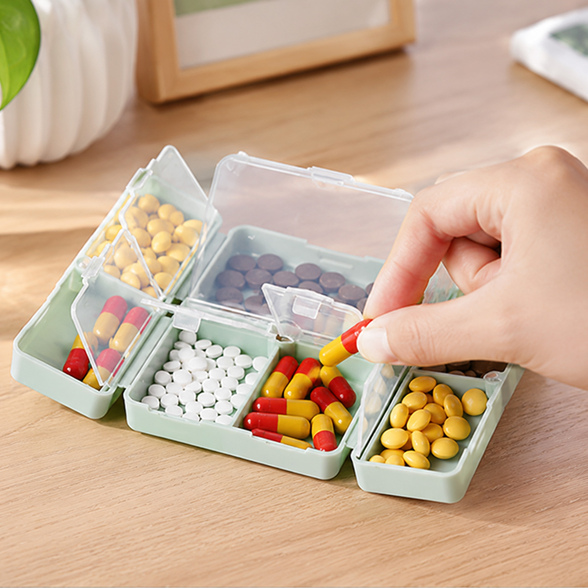 Folding 7 Compartment Pills Box